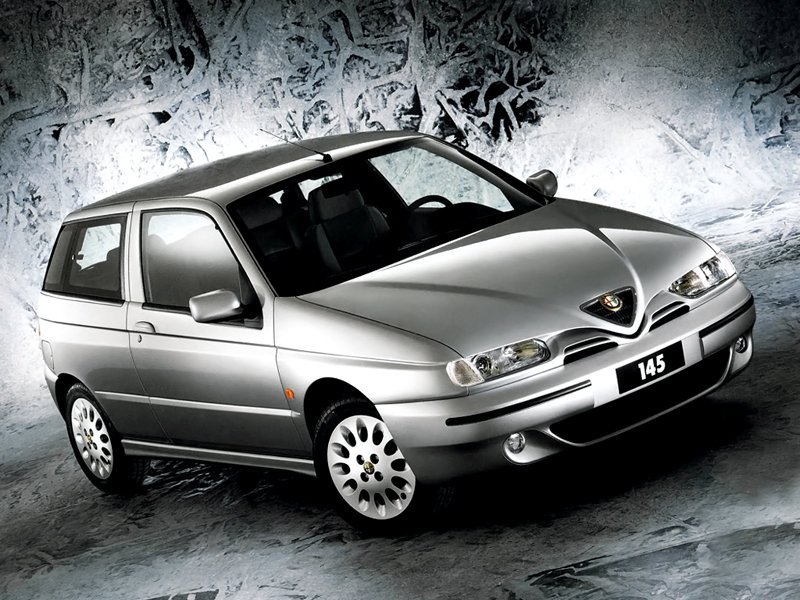 Alfa Romeo 145 1999 - 2001