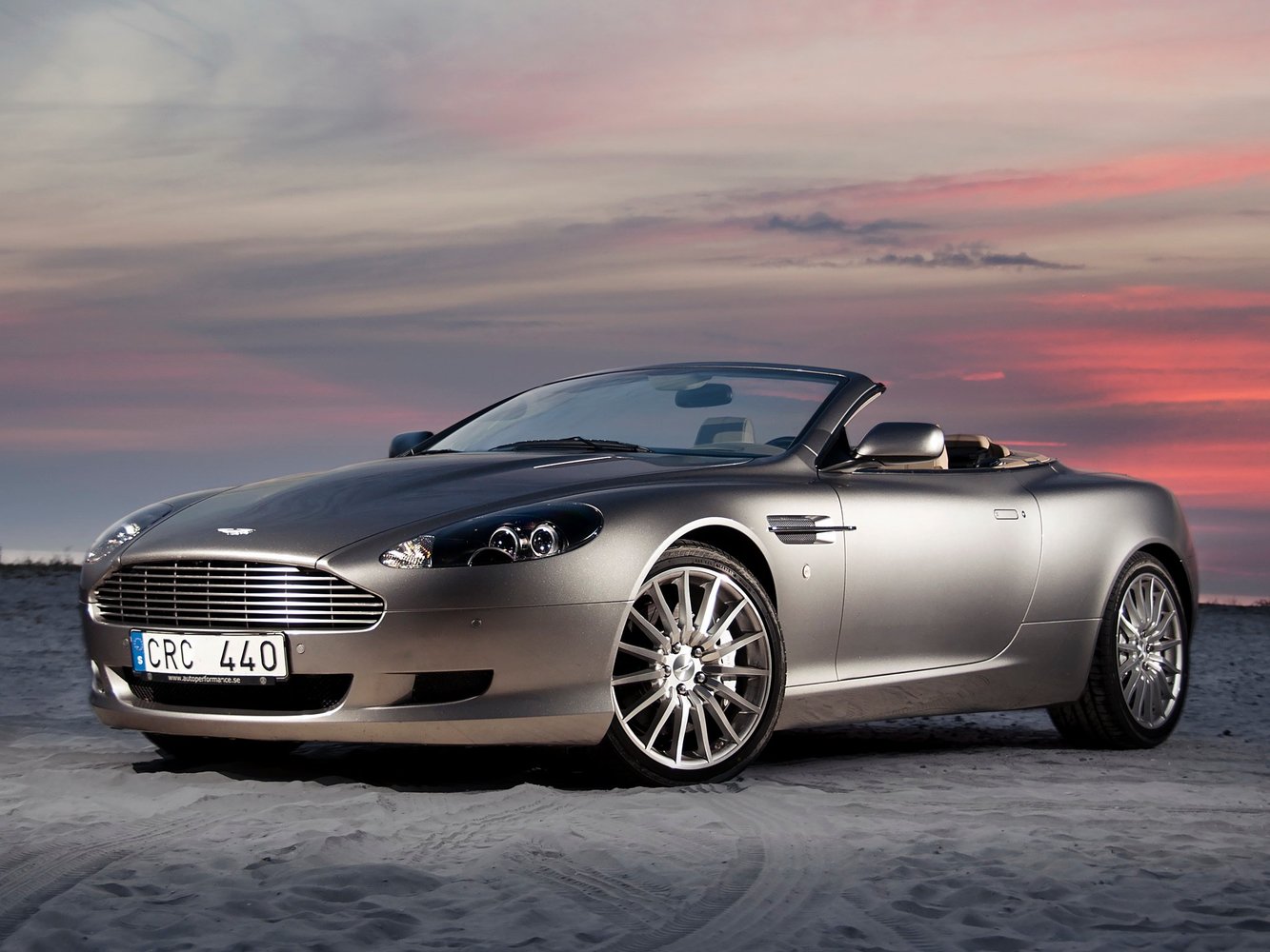 Aston Martin DB9 2003 - 2008