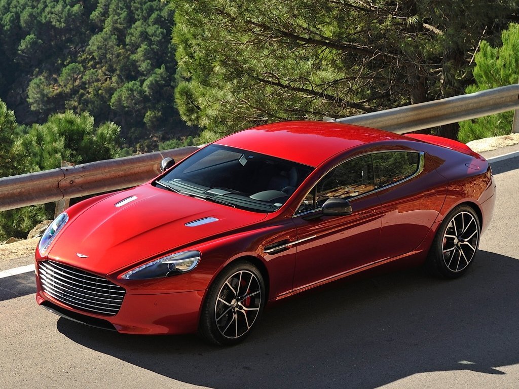 Aston Martin Rapide 2013 - 2016