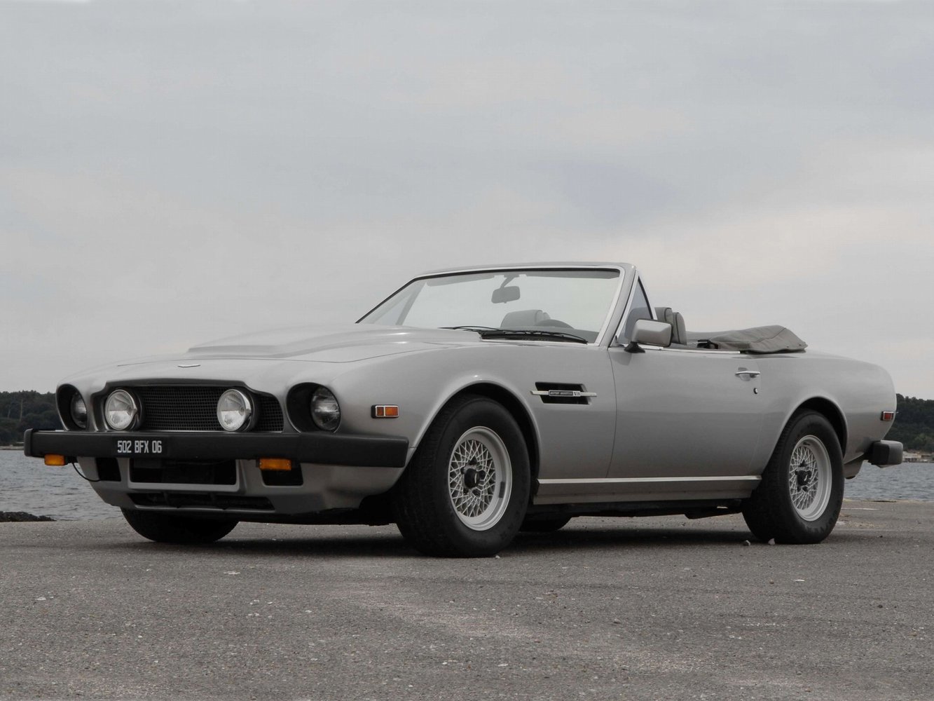 Aston Martin V8 Vantage 1978 - 1989