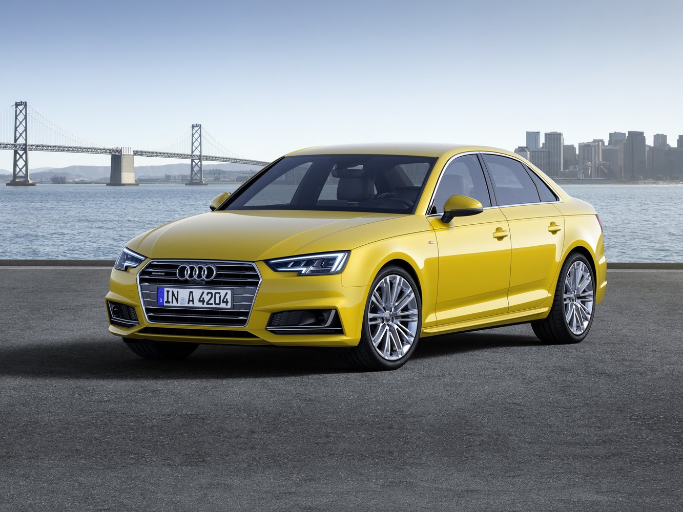 Audi A4 2015 - 2016