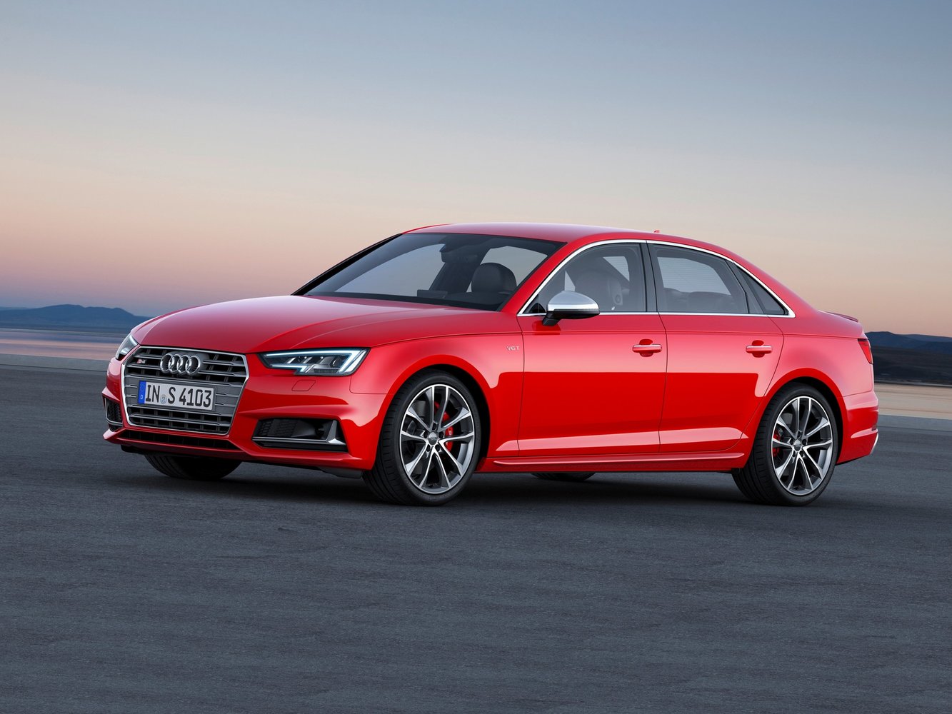 Audi S4 2015 - 2016