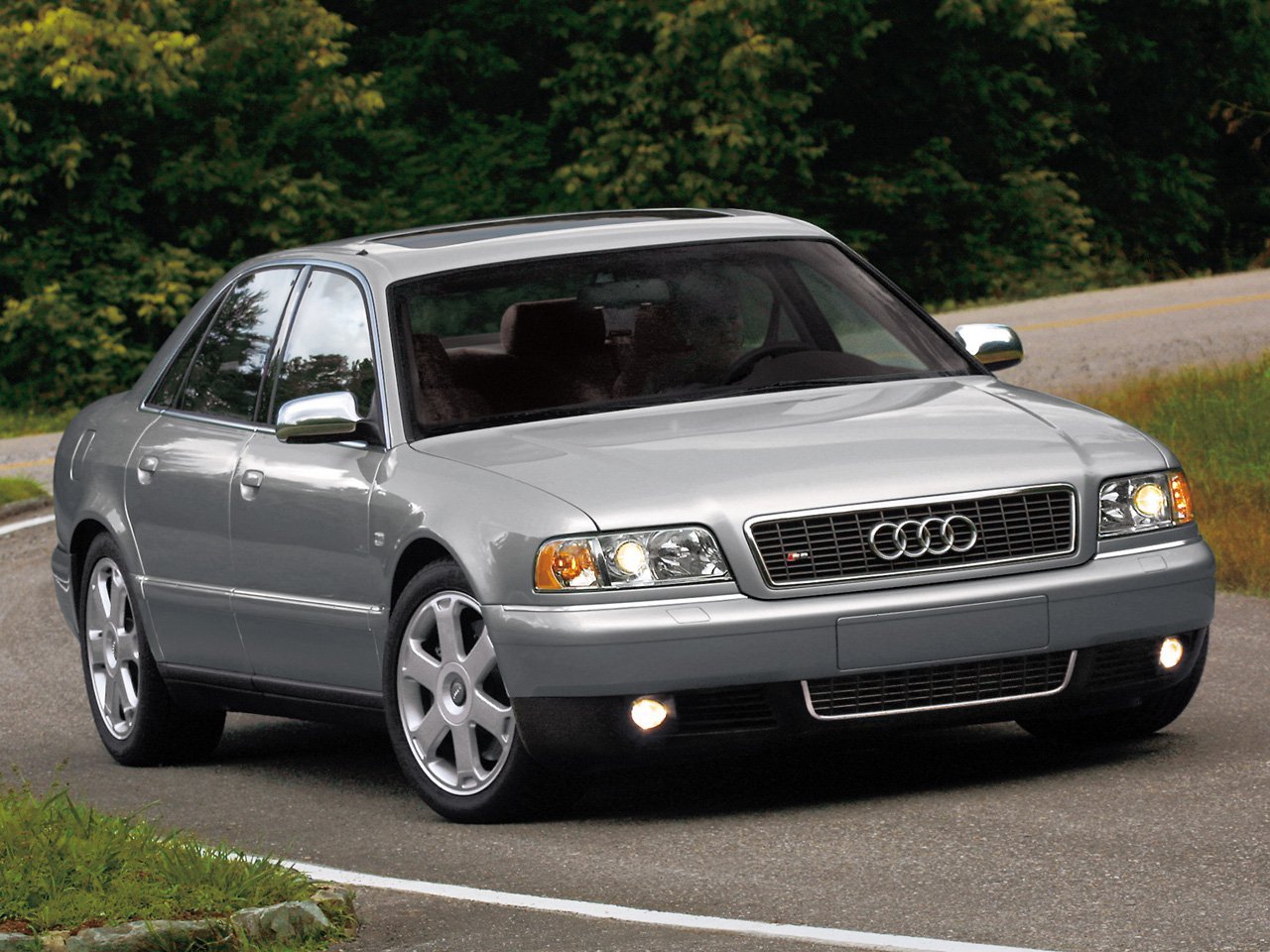 Audi S8 1999 - 2003