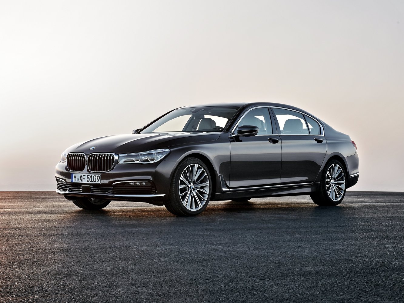 BMW 7er 2015 - 2016