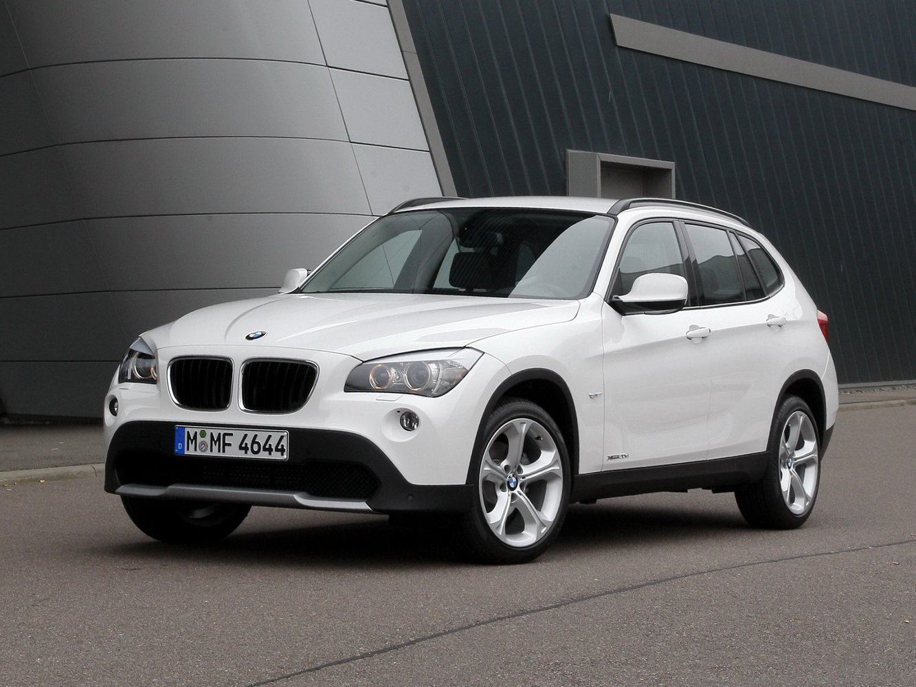 BMW X1 2009 - 2012