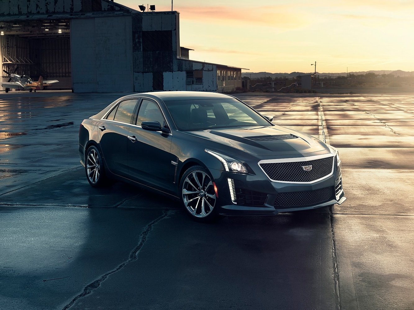 Cadillac CTS-V 2015 - 2016