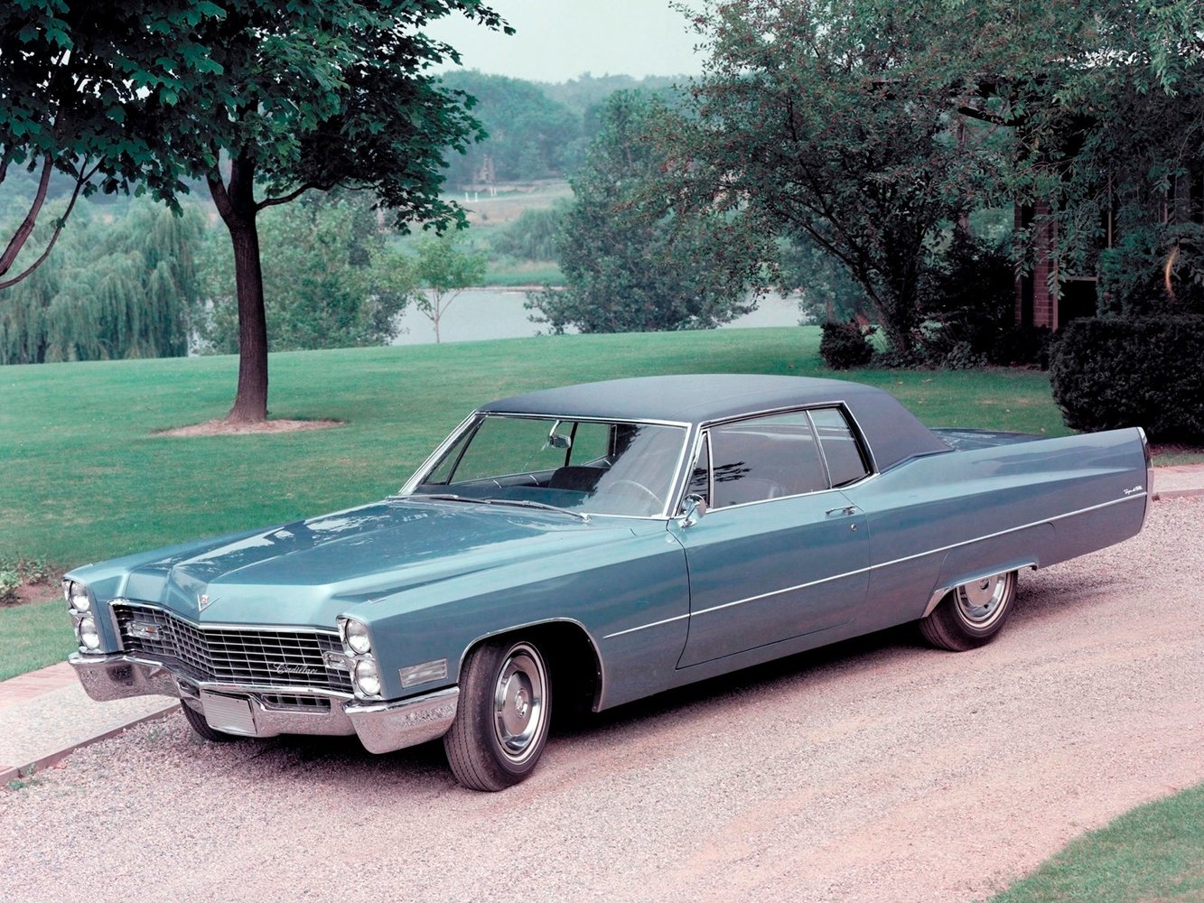 Cadillac De Ville 1965 - 1970