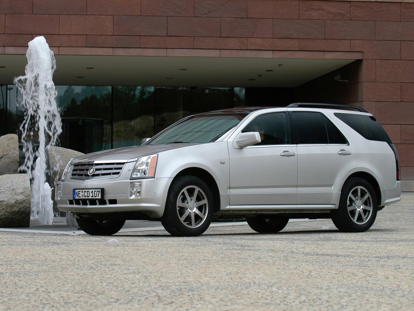 Cadillac SRX 2004 - 2010