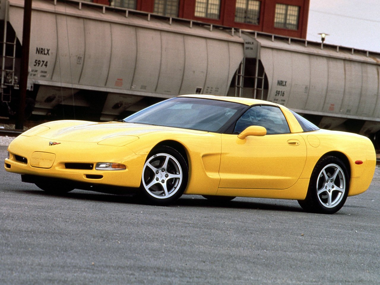 Chevrolet Corvette 1997 - 2004