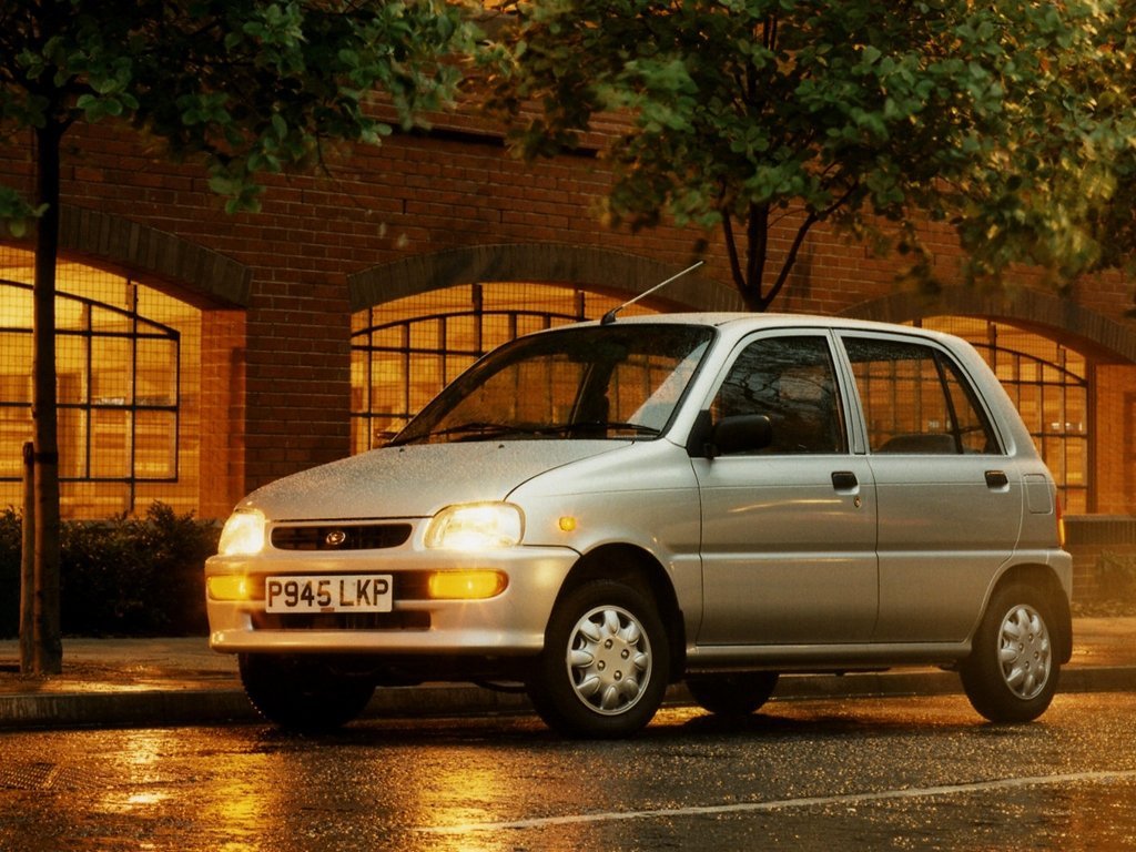Daihatsu Cuore 1995 - 1998