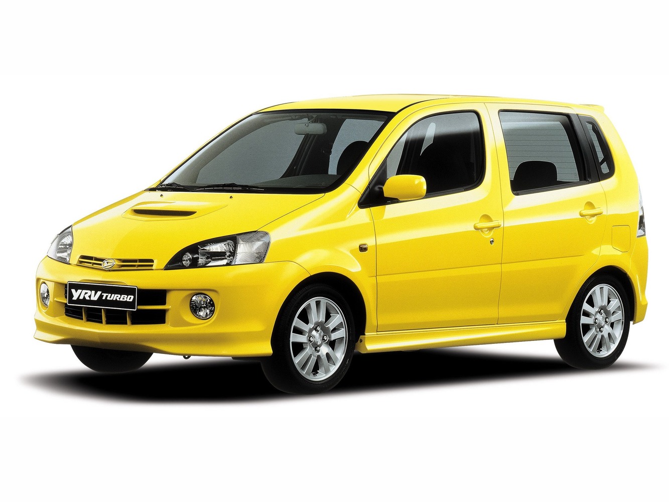 Daihatsu YRV 2002 - 2006