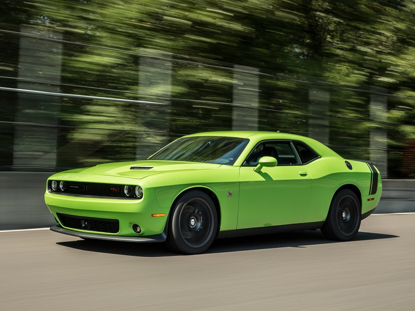 Dodge Challenger 2015 - 2016