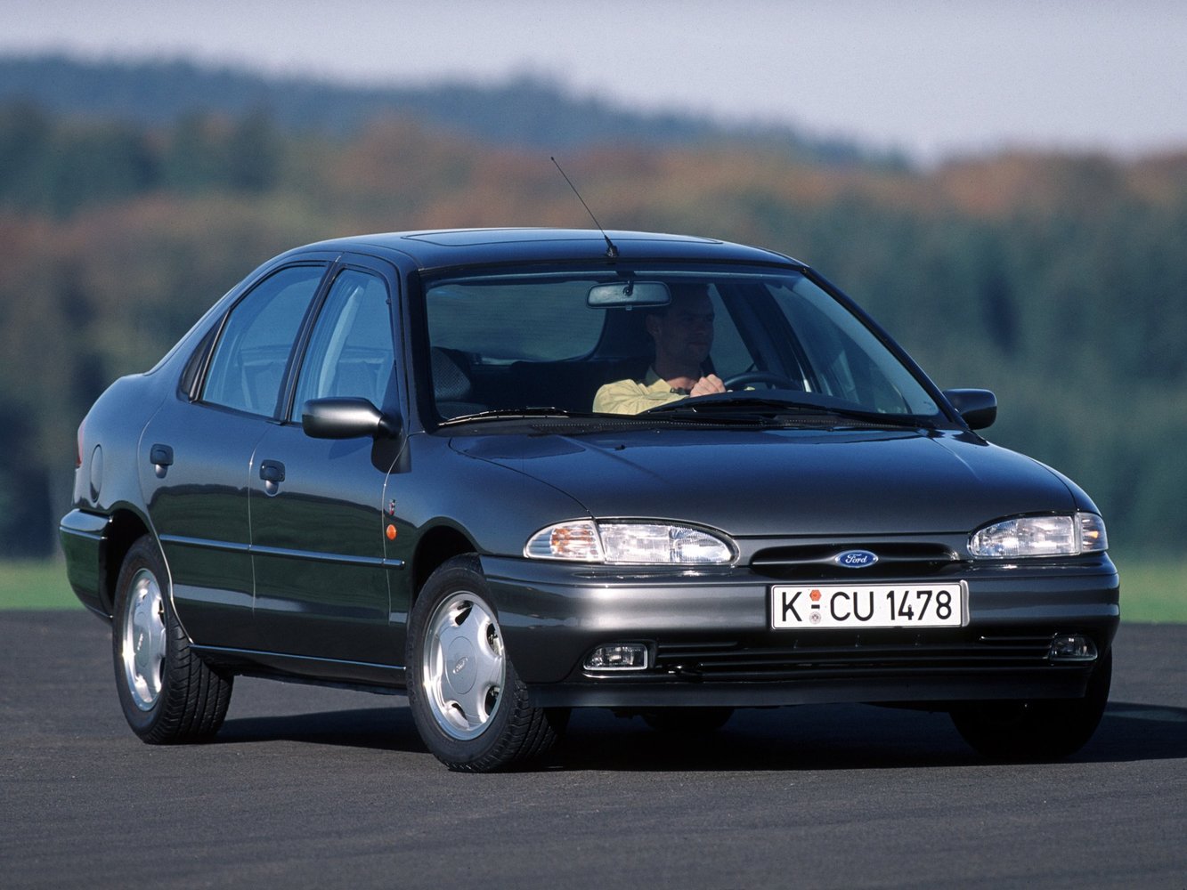 Ford Mondeo 1993 - 1996