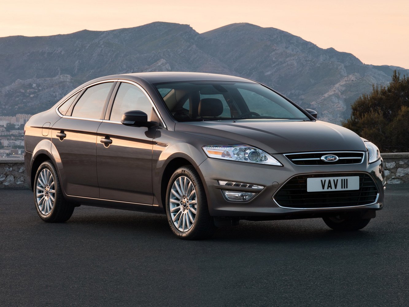 Ford Mondeo 2010 - 2015