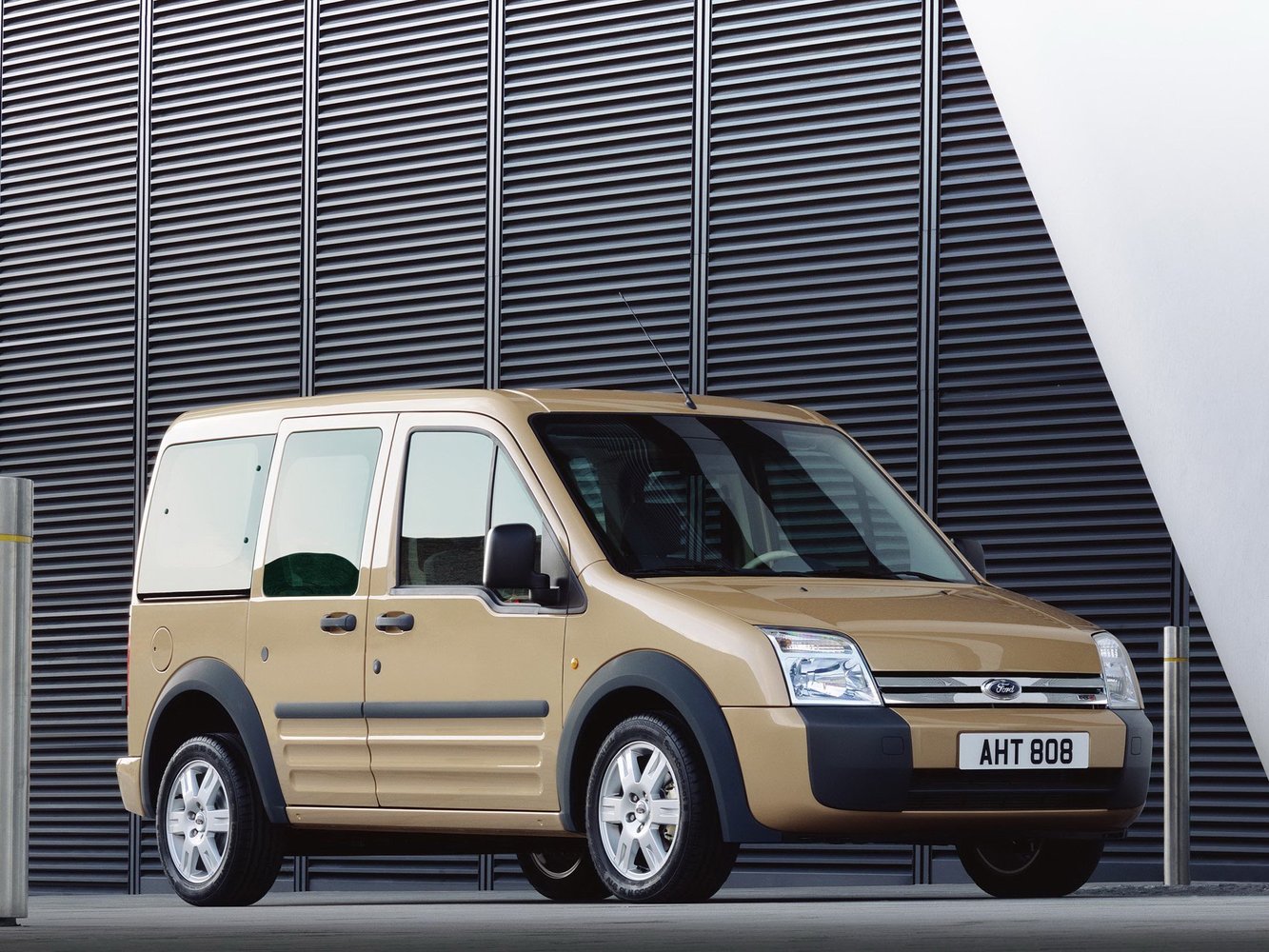 Ford Tourneo Connect 2002 - 2006