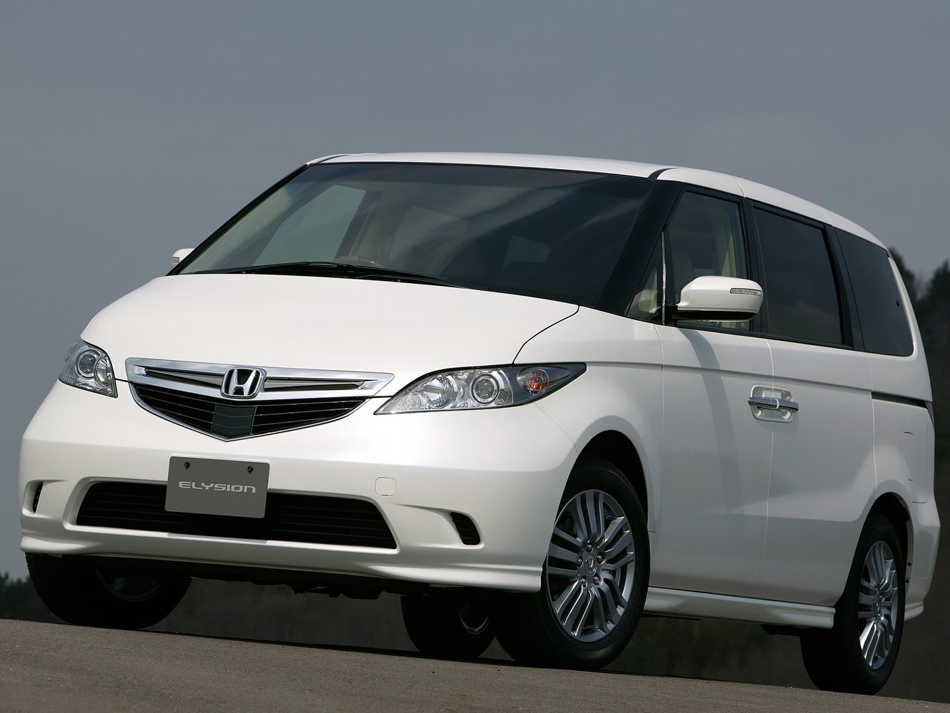 Honda Elysion 2004 - 2006