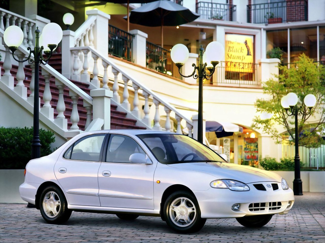 Hyundai Lantra 1998 - 2000