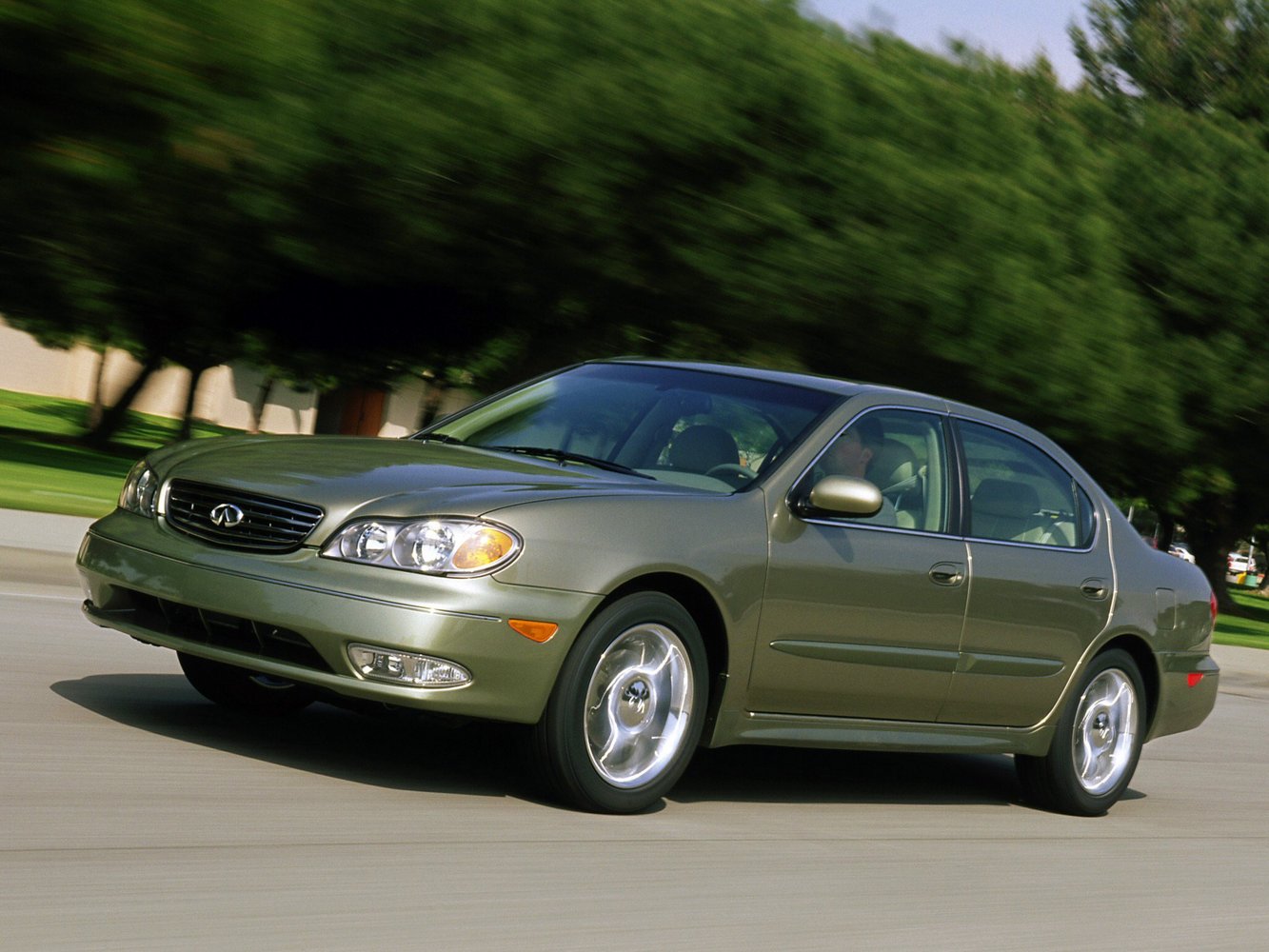 Infiniti I 2000 - 2004