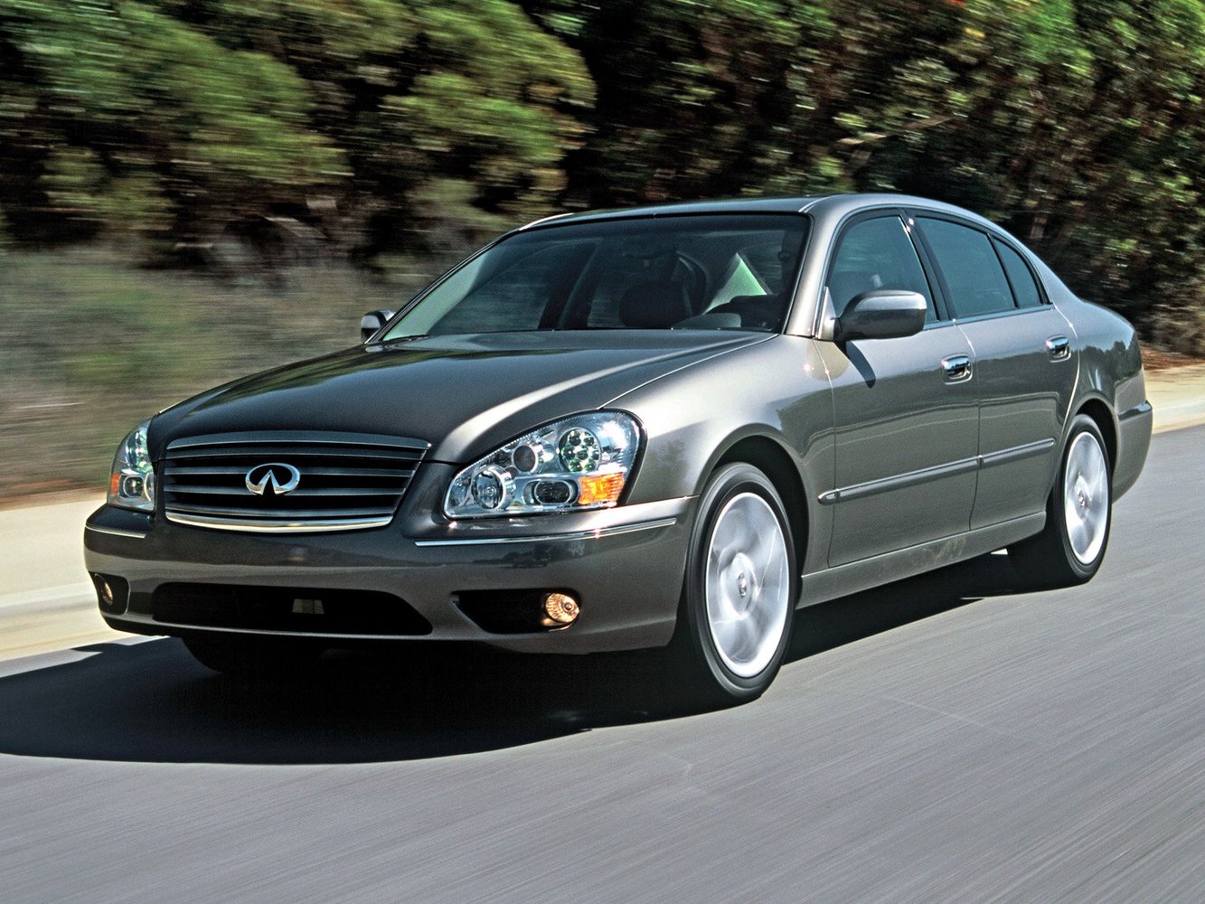 Infiniti Q 2004 - 2006