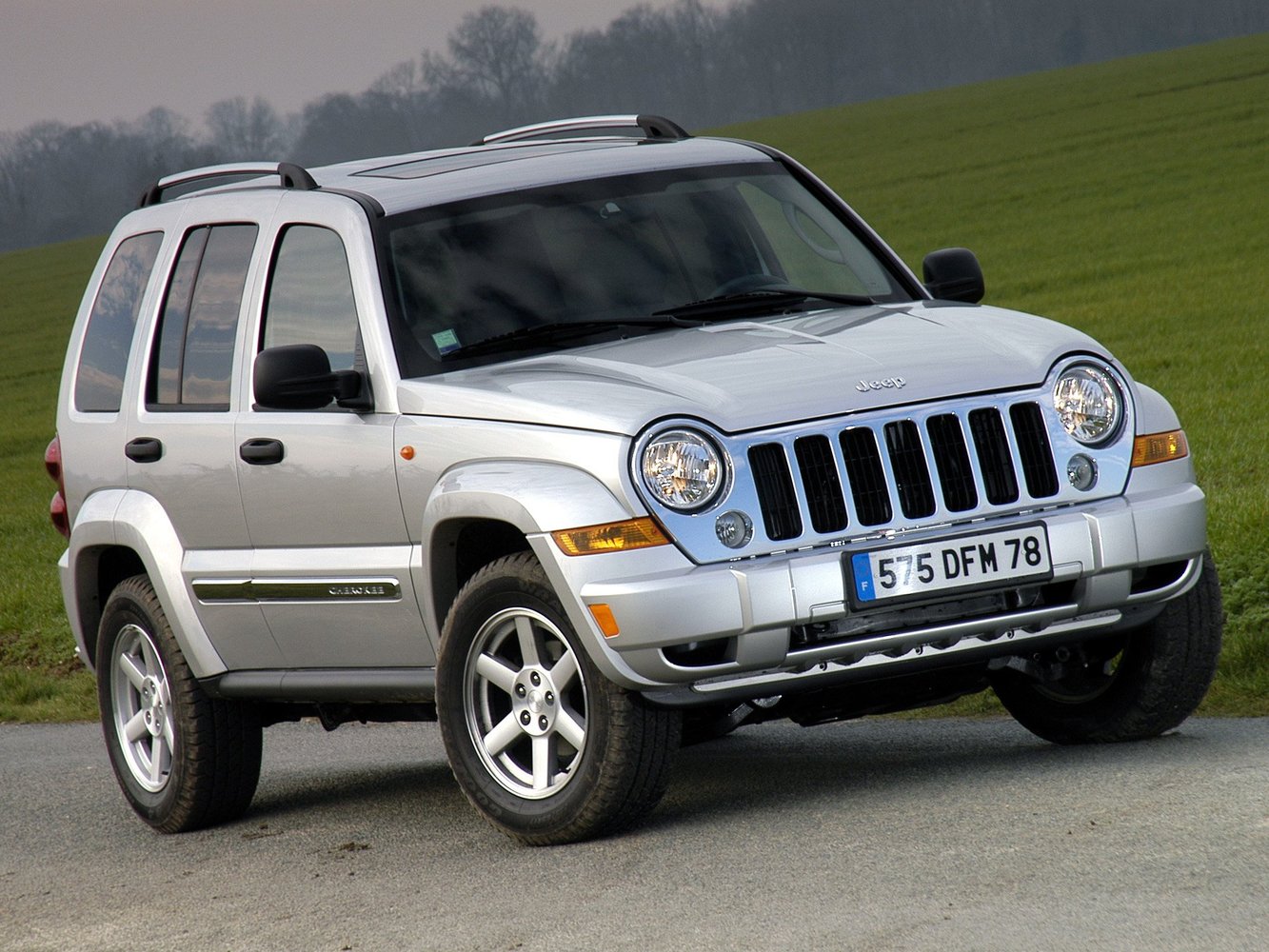 Jeep Cherokee 2005 - 2007