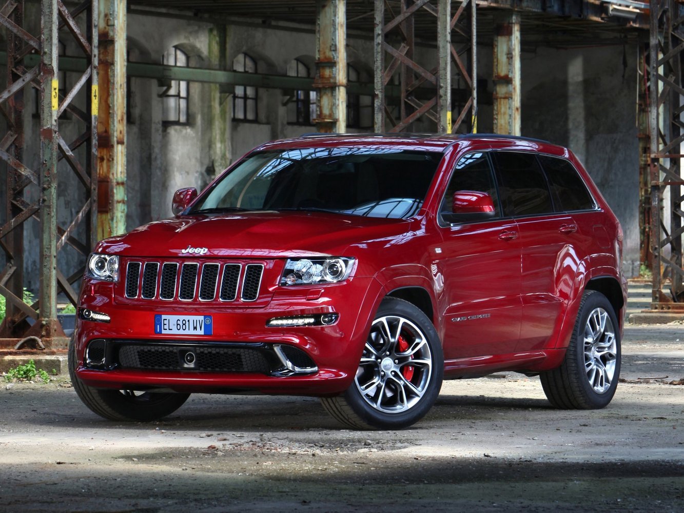 Jeep Grand Cherokee SRT8 2011 - 2013