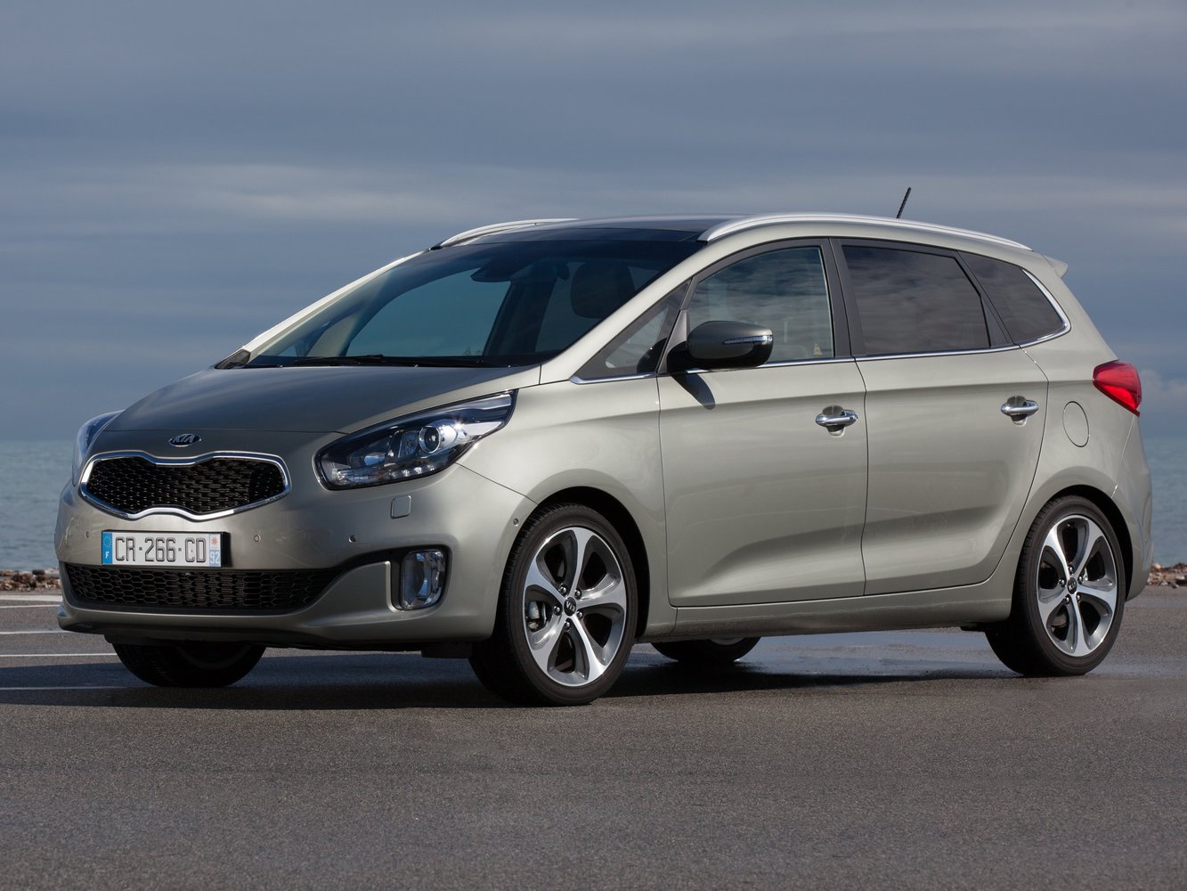 Kia Carens 2013 - 2016