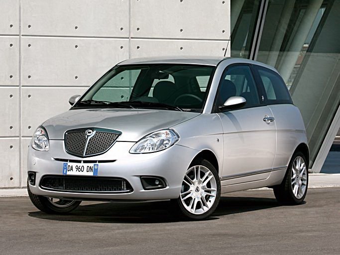 Lancia Ypsilon 2006 - 2011