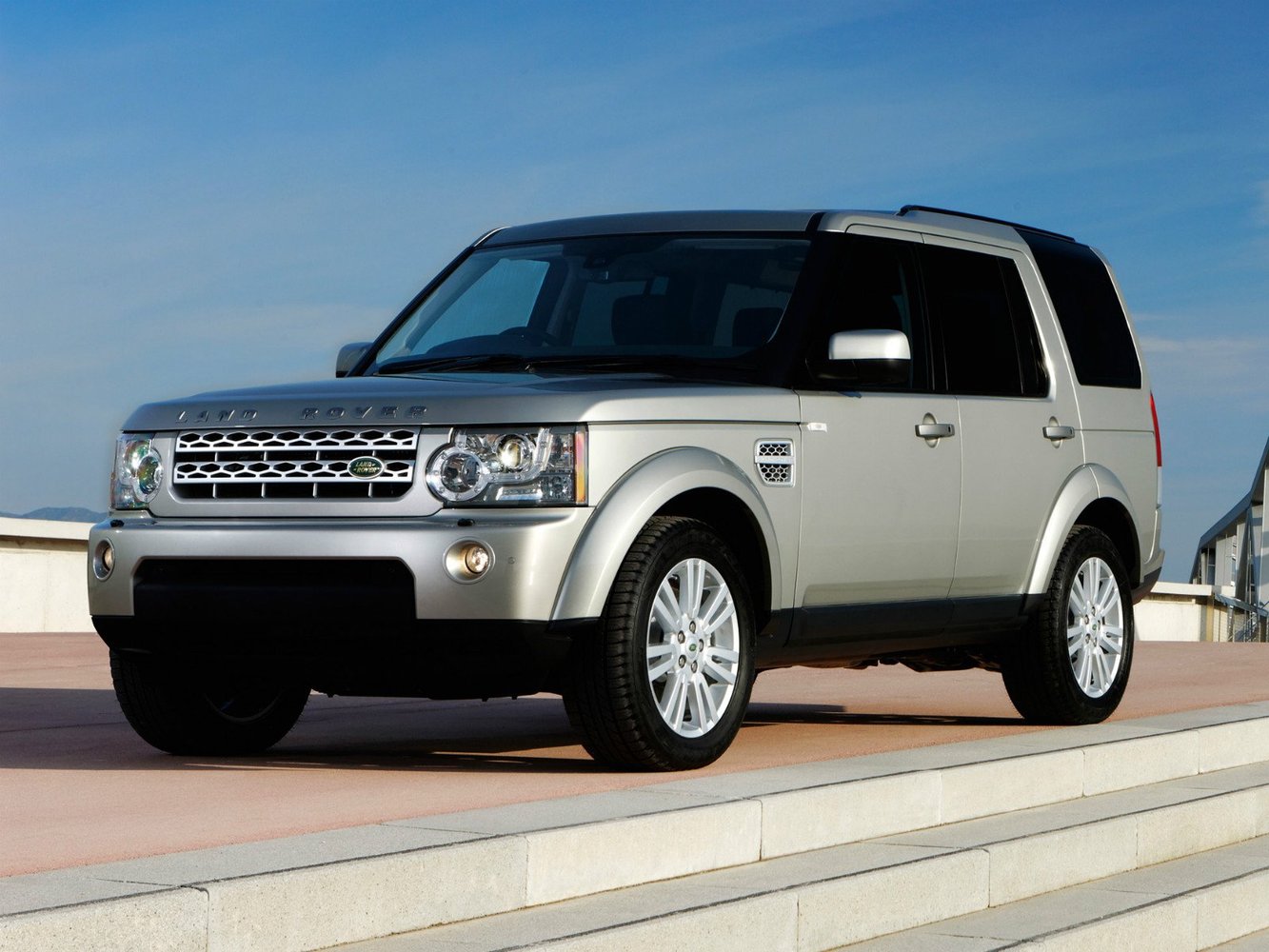 Land Rover Discovery 2009 - 2013