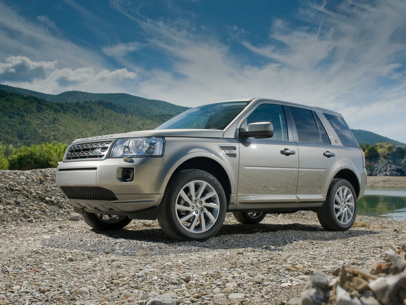 Land Rover Freelander 2010 - 2012