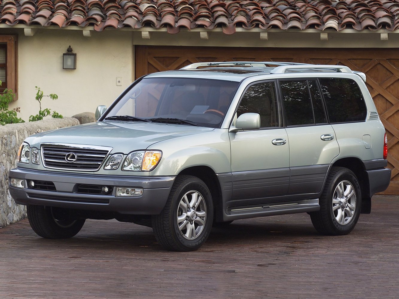 Lexus LX 2002 - 2007