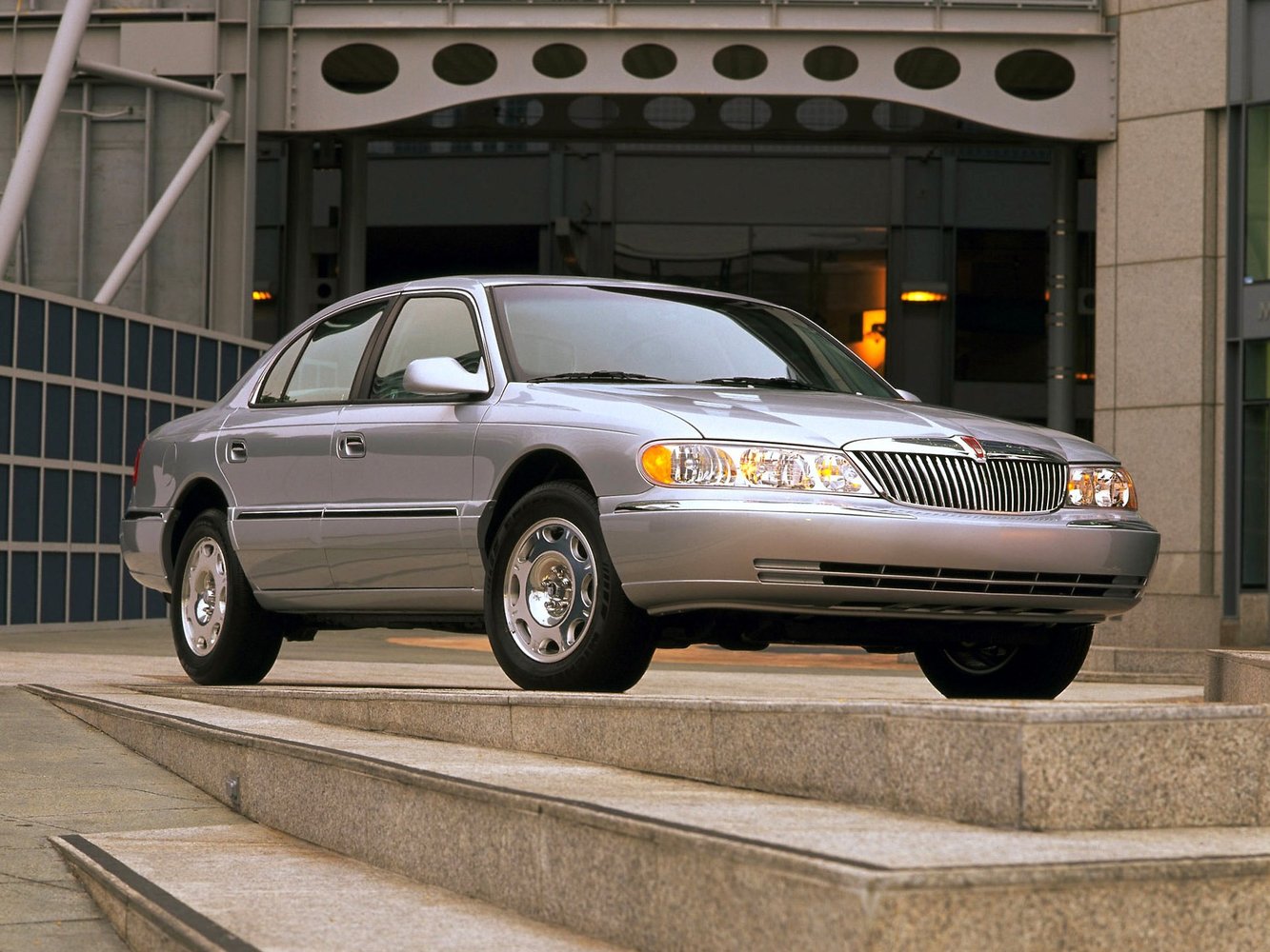 Lincoln Continental 1995 - 2002