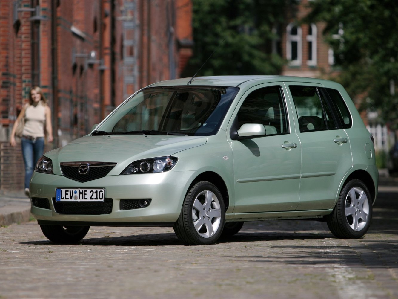 Mazda 2 2005 - 2007