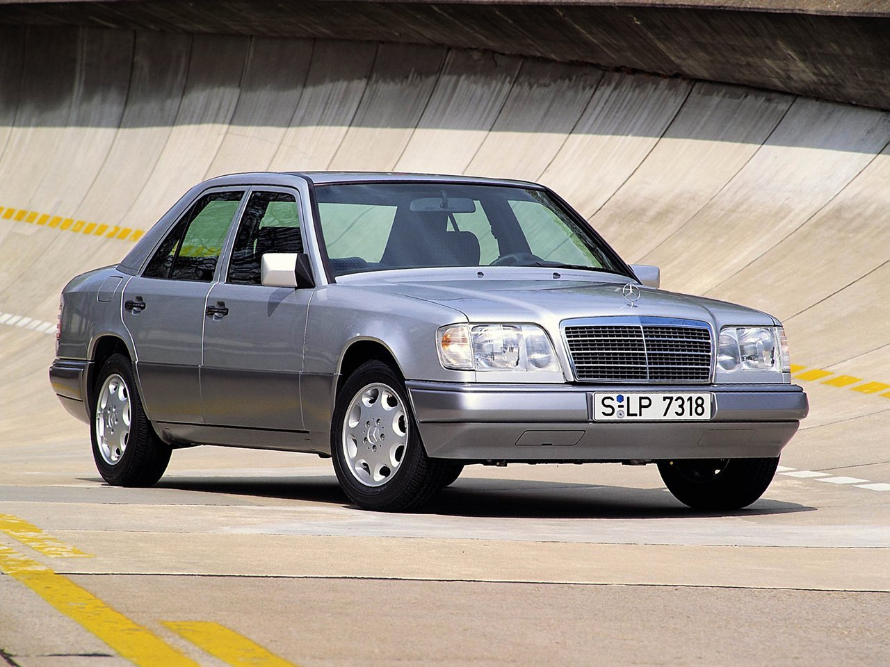 Mercedes-Benz E-klasse 1993 - 1996