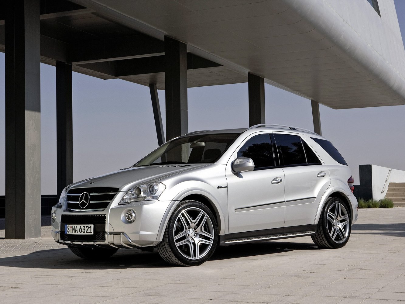 Mercedes-Benz M-klasse AMG 2008 - 2011