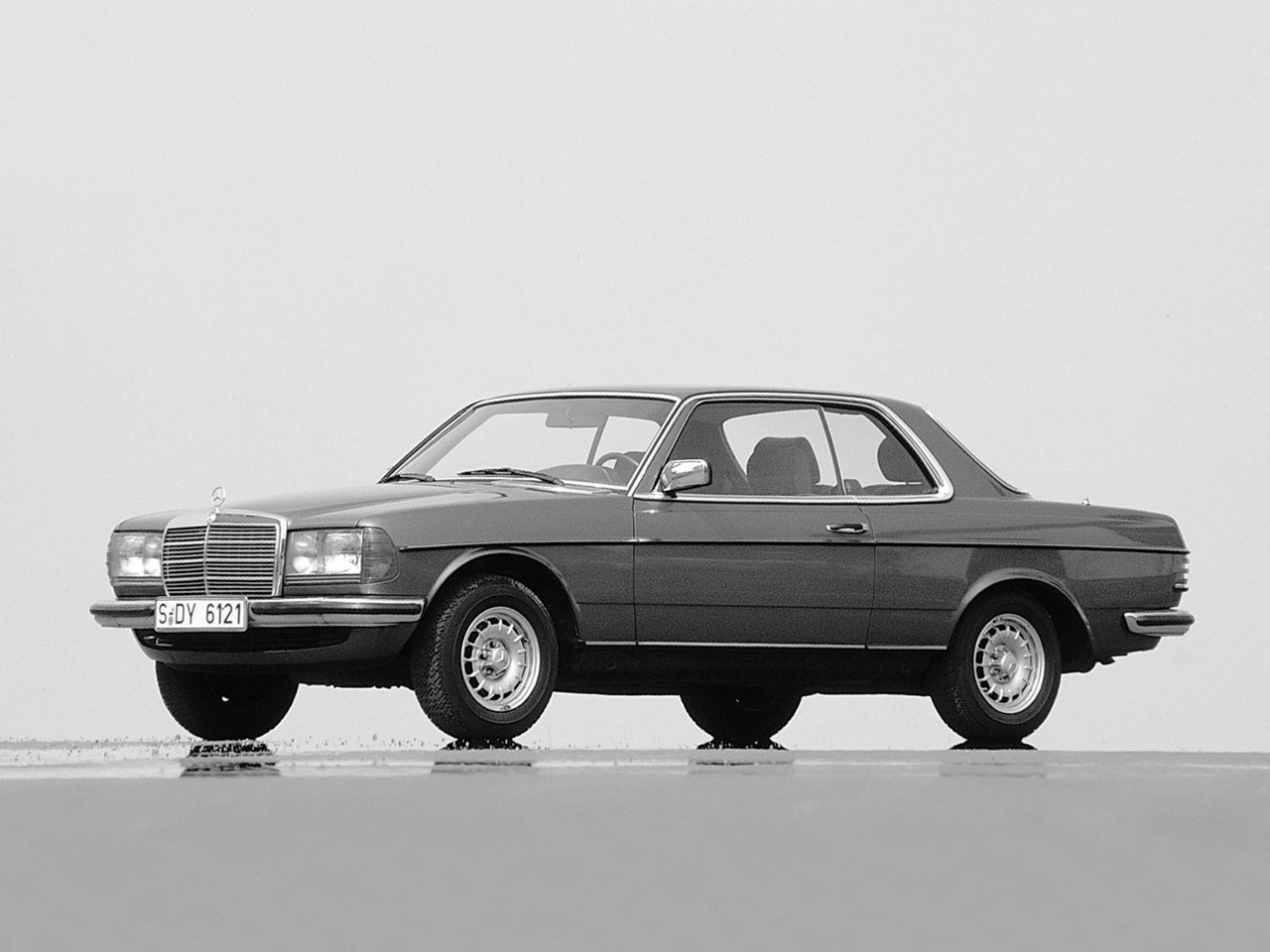 Mercedes-Benz W123 1975 - 1985