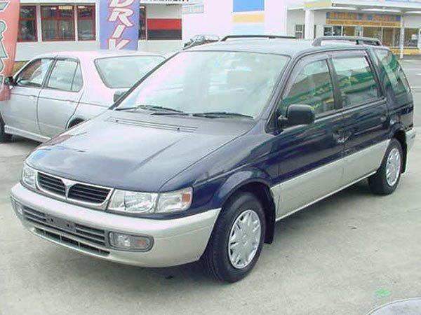 Mitsubishi Chariot 1991 - 1997