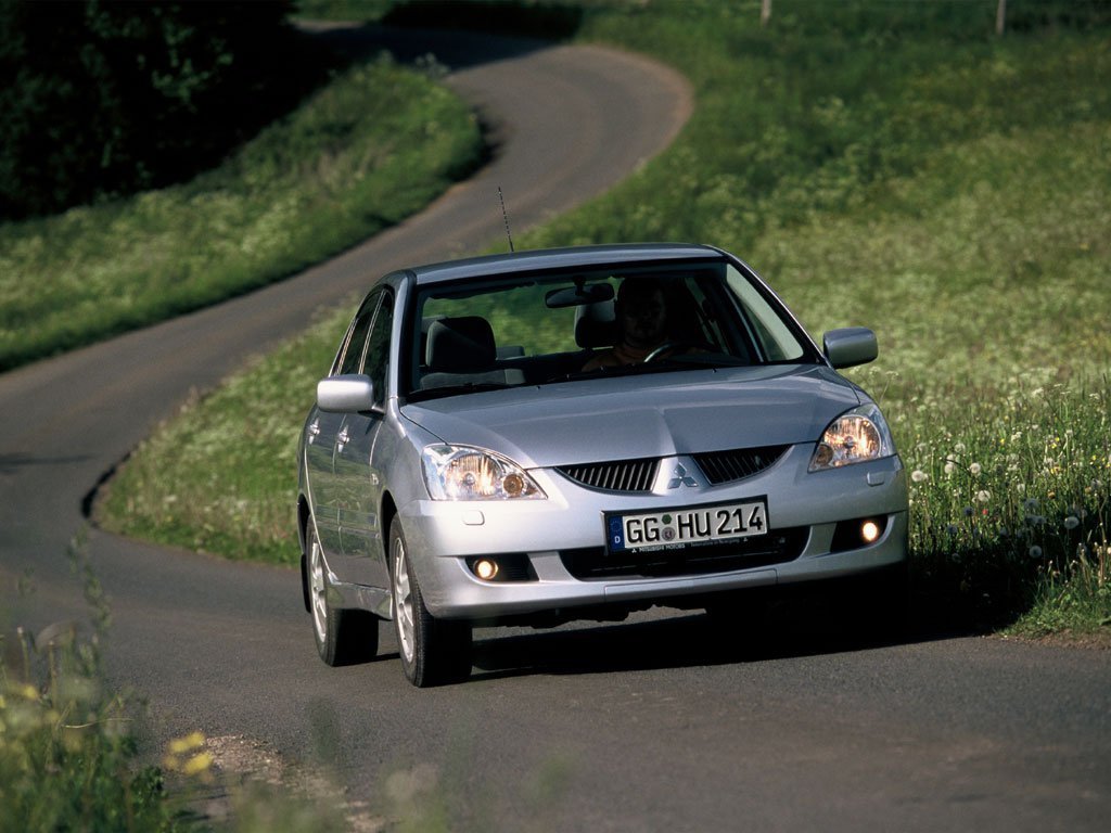 Mitsubishi Lancer 2000 - 2005