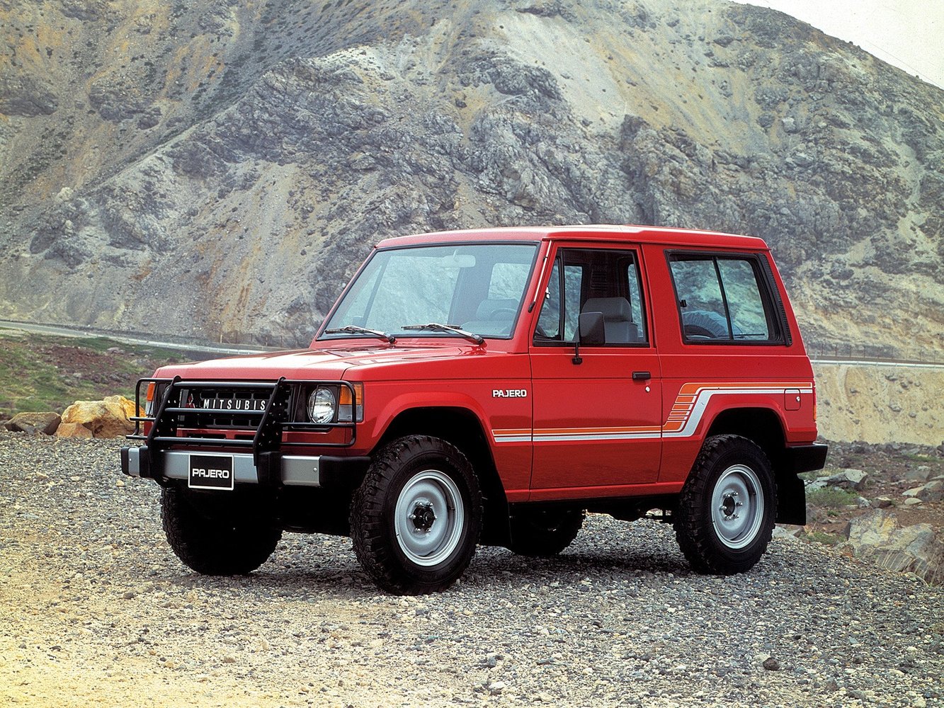 Mitsubishi Pajero 1982 - 1991