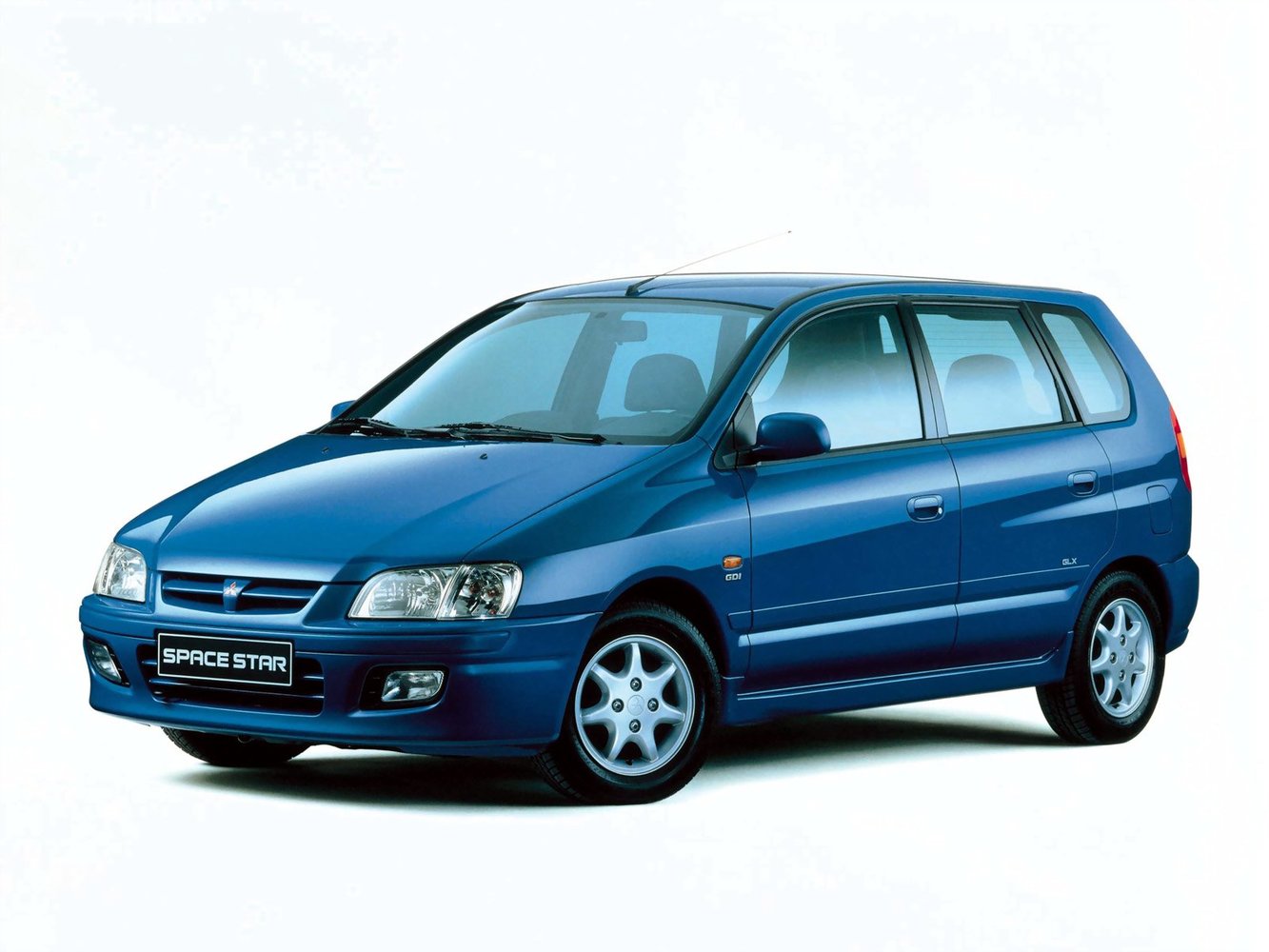 Mitsubishi Space Star 1999 - 2002