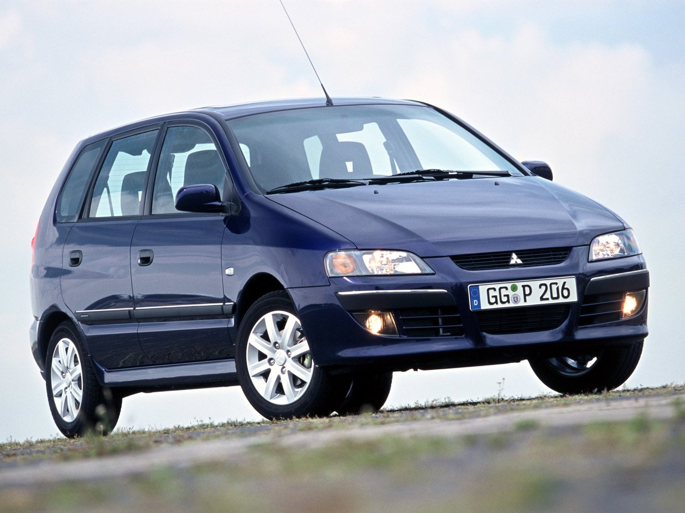 Mitsubishi Space Star 2002 - 2006