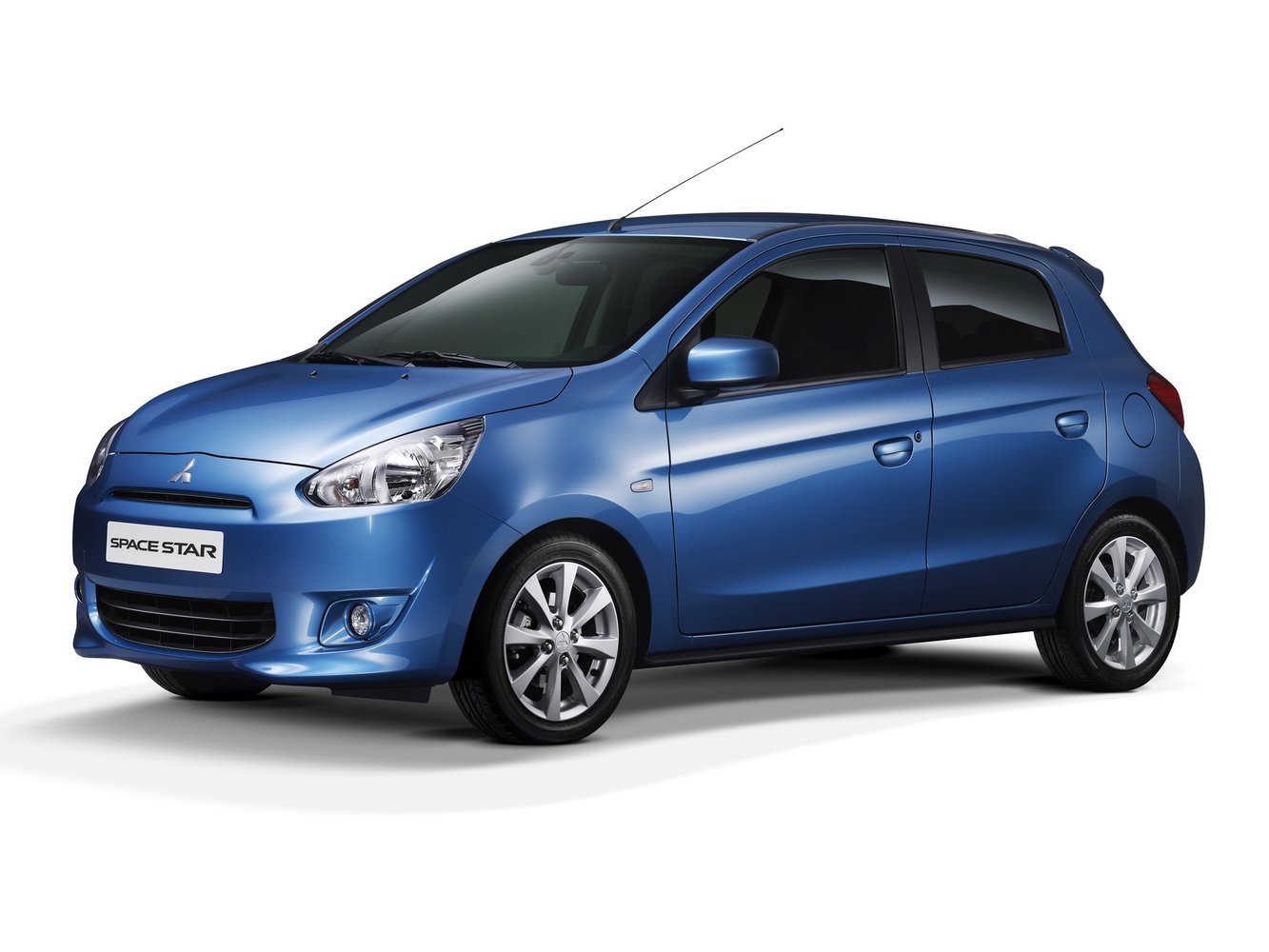 Mitsubishi Space Star 2013 - 2016