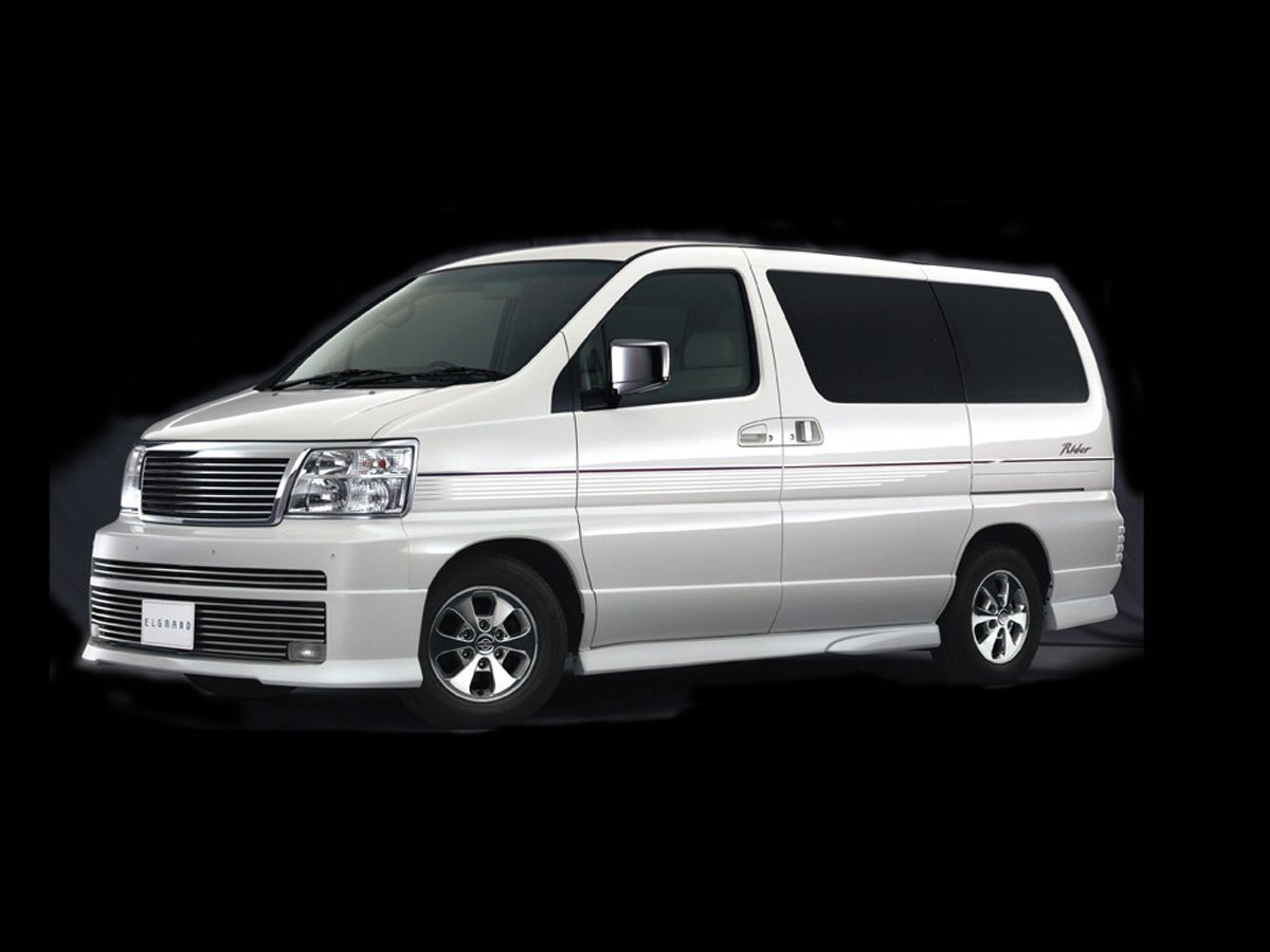 Nissan Elgrand 1999 - 2002