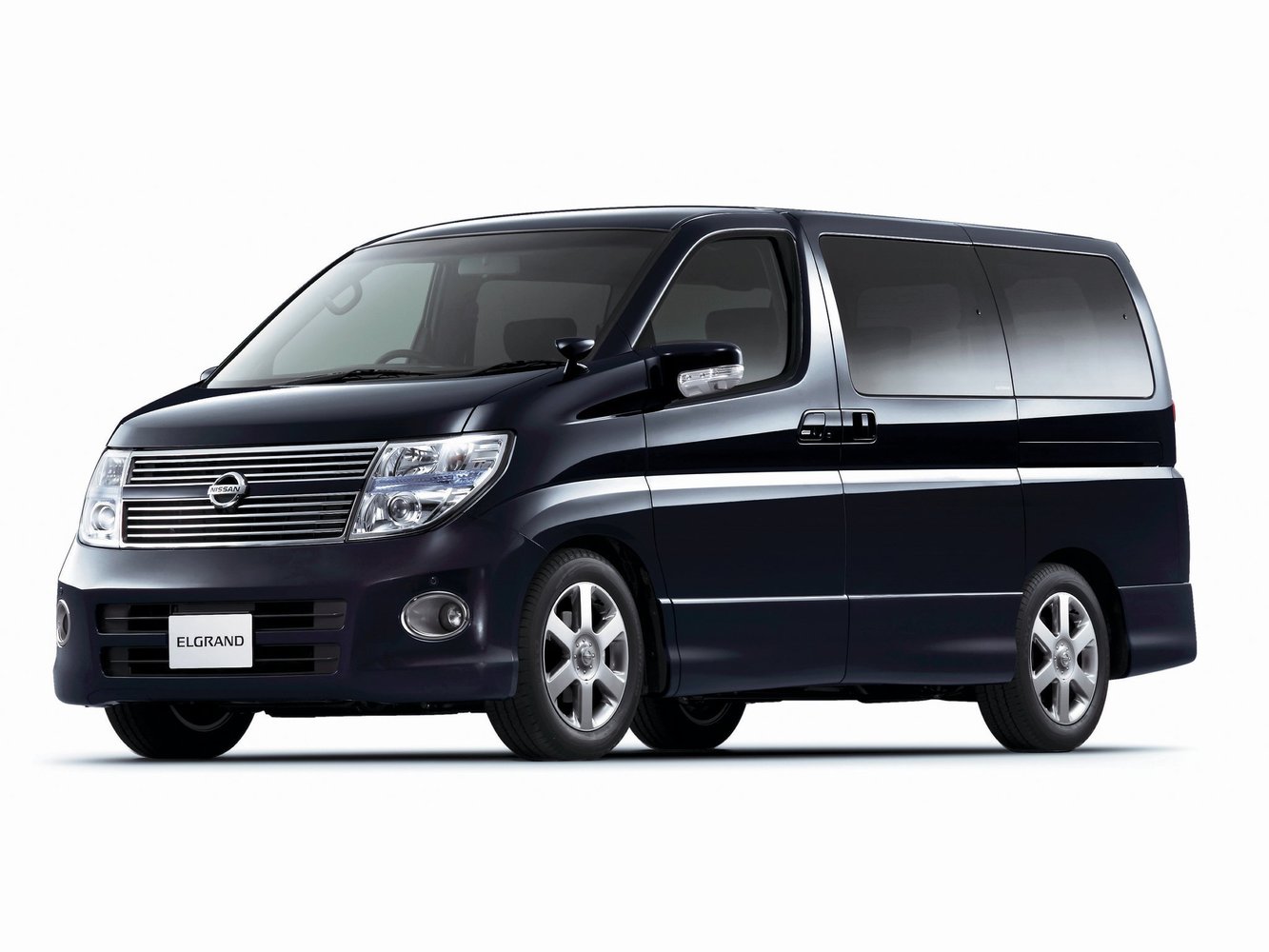 Nissan Elgrand 2002 - 2010