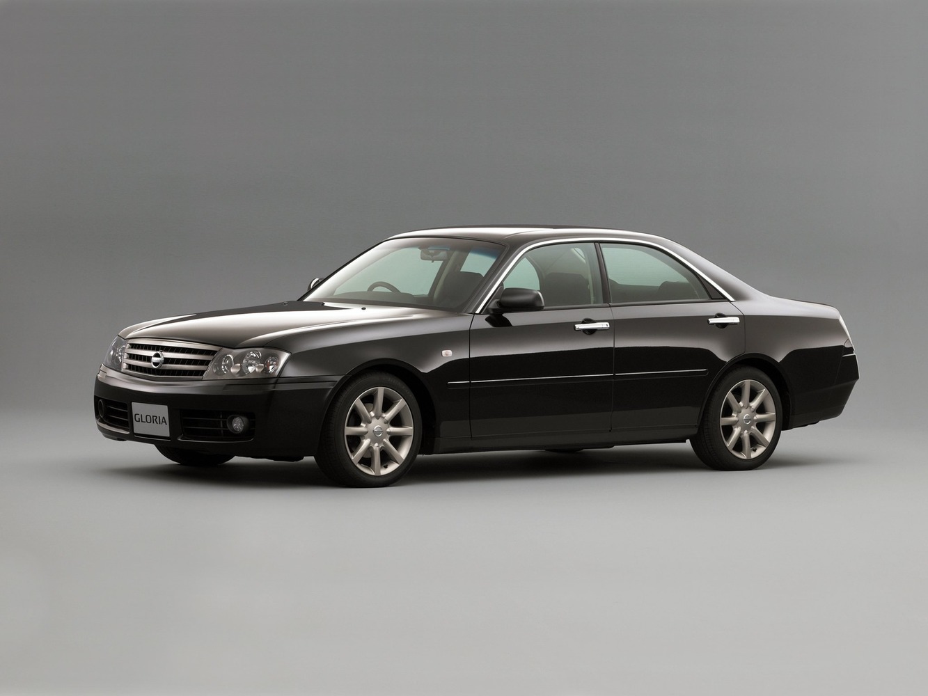 Nissan Gloria 1999 - 2005