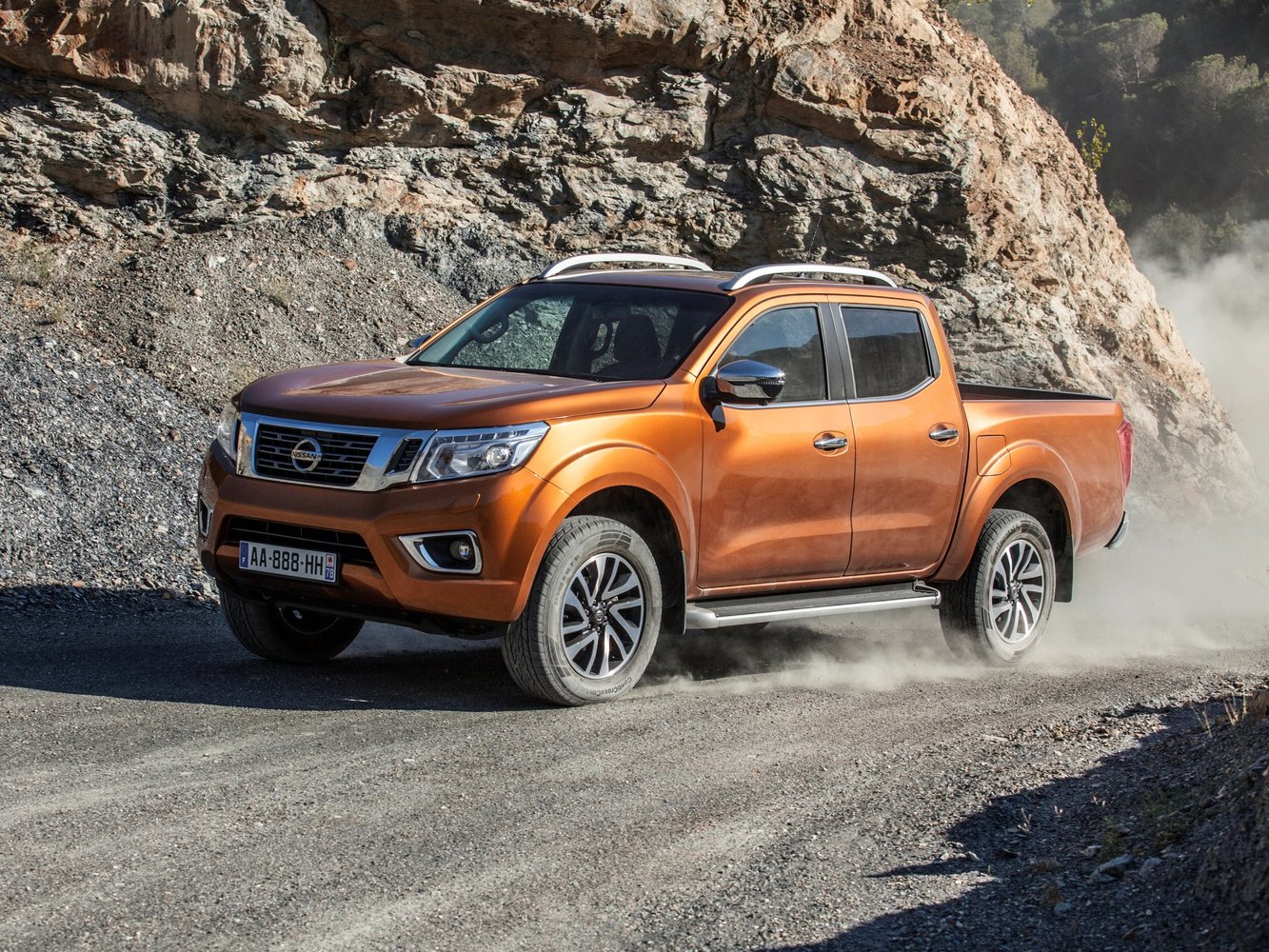 Nissan Navara (Frontier) 2015 - 2016