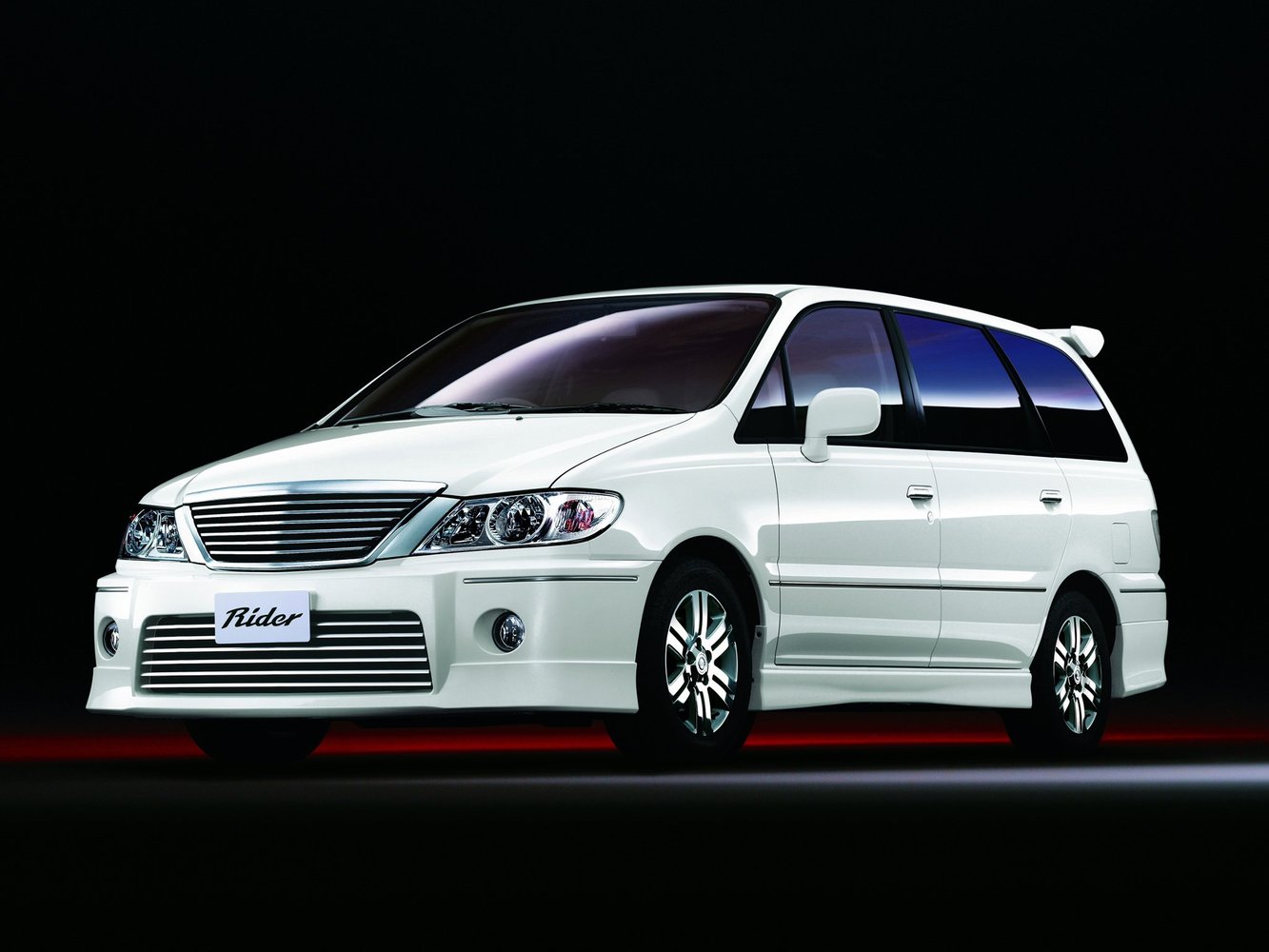 Nissan Presage 1998 - 2003