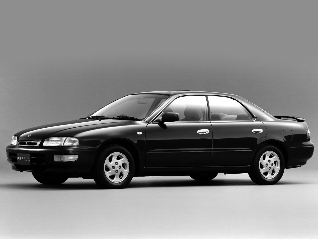 Nissan Presea 1995 - 2000