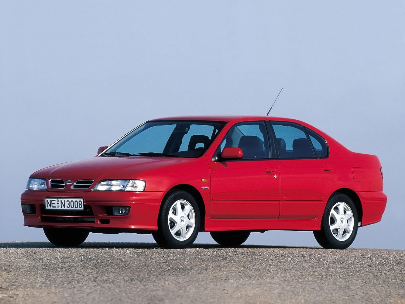 Nissan Primera 1996 - 1999