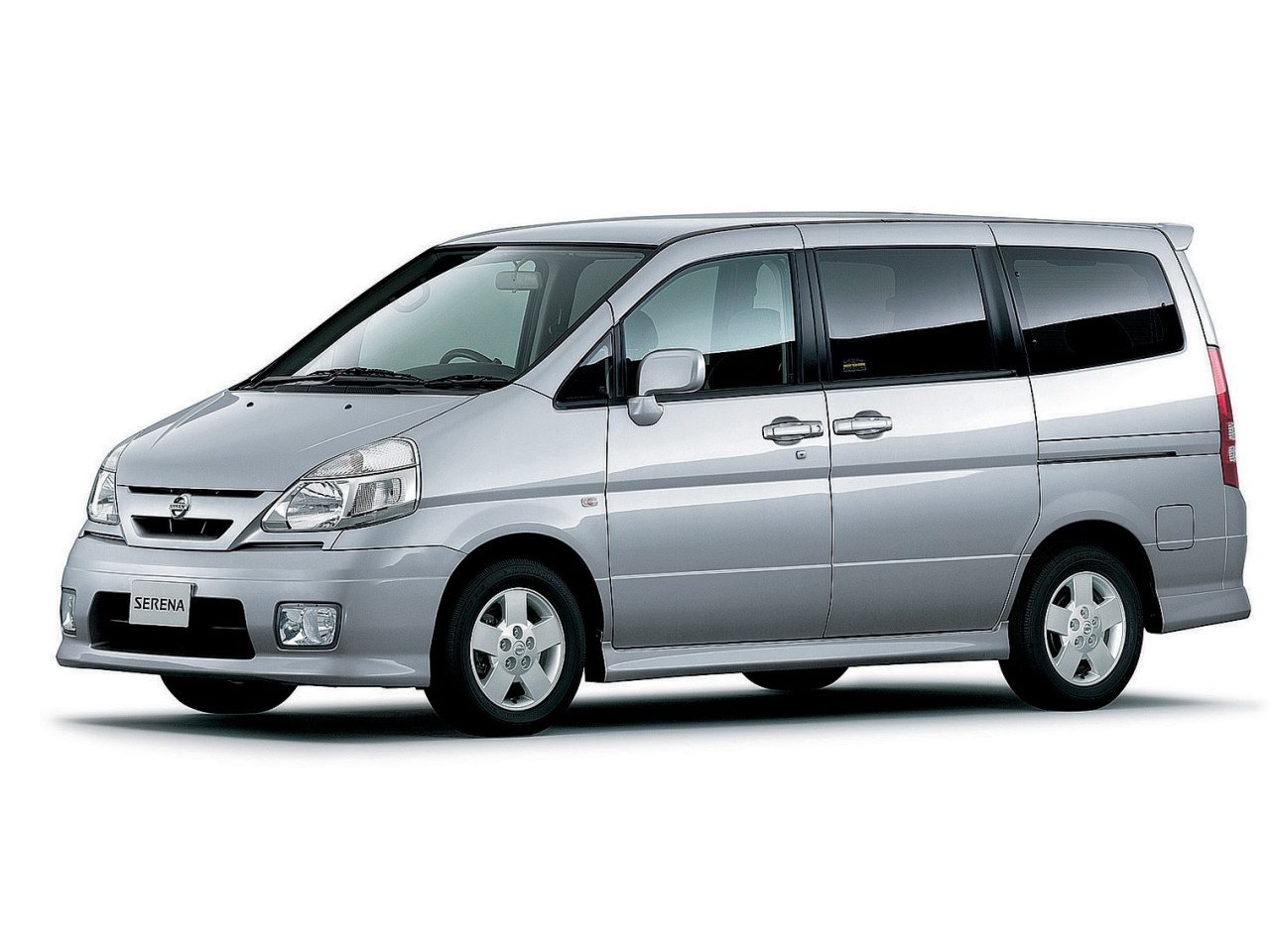 Nissan Serena 2000 - 2005