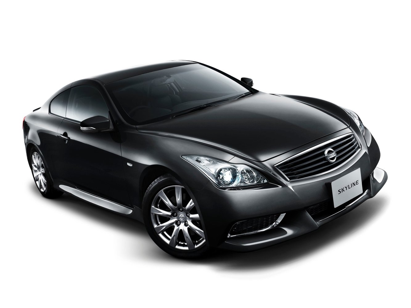 Nissan Skyline 2010 - 2014